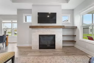 4715 W Wind Dr, Holland, MI 49423 - Photo 9