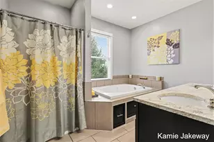 5093 Clear Ridge Dr, Ada, MI 49301 - Photo 19