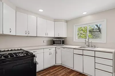 10251 Gorsline Road, Battle Creek, MI 49014 - Photo 7