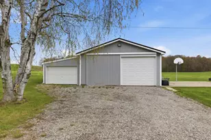 8835 E McBrides Rd, Vestaburg, MI 48891 - Photo 45