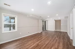 3920 Camelot Dr SE, Grand Rapids, MI 49546 - Photo 19