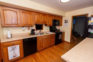 16271 Merson Ct, Buchanan, MI 49107 - Photo 5