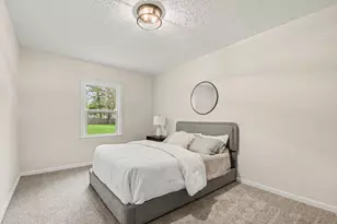 1064 Eastern Ave NE, Grand Rapids, MI 49503 - Photo 19