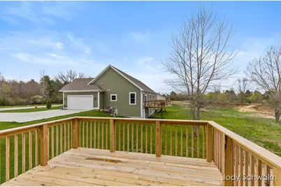 754 Noble Drive, Belding, MI 48809 - Photo 39