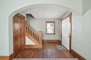 314 Orange St, Jackson, MI 49202 - Photo 3