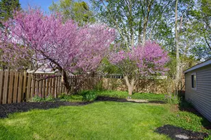 8364 Holly Dr, Canton, MI 48187 - Photo 25