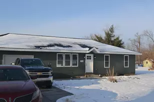 325 E Battle Creek St, Galesburg, MI 49053 - Photo 45