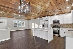 325 E Battle Creek St, Galesburg, MI 49053 - Photo 15