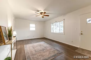 1335 Eastern Pl NE, Grand Rapids, MI 49505 - Photo 5