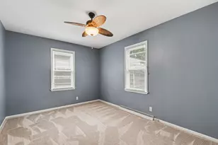 1350 Lewison Ave NE, Grand Rapids, MI 49505 - Photo 15