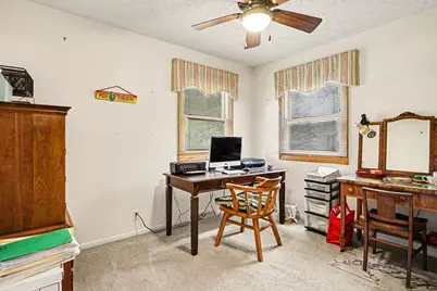 602 Kentucky Avenue, South Haven, MI 49090 - Photo 11