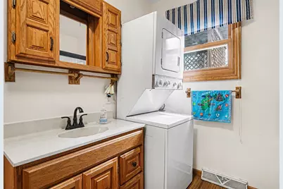 602 Kentucky Avenue, South Haven, MI 49090 - Photo 15
