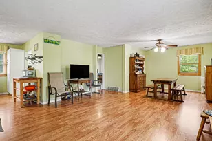 602 Kentucky Ave, South Haven, MI 49090 - Photo 5