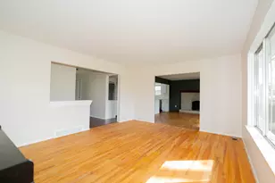 2317 Georgetown Blvd, Ann Arbor, MI 48105 - Photo 5