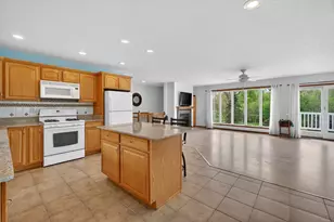 334 Marion St, Jackson, MI 49203 - Photo 11