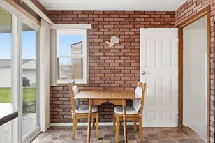28467 Florence St, Garden City, MI 48135 - Photo 13