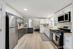 2910 Tobias Rd, Delton, MI 49046 - Photo 9