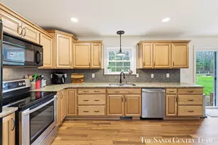 11585 Pond Rd, Montague, MI 49437 - Photo 17