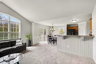 4324 Hampton Ridge Blvd, Howell, MI 48843 - Photo 5