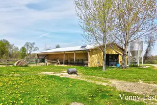 950 W 40th St, Fremont, MI 49412 - Photo 63