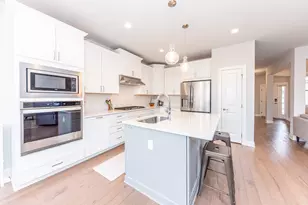 3370 Roseford Blvd, Ann Arbor, MI 48105 - Photo 15