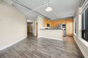 600 Broadway Ave NW, Grand Rapids, MI 49504 - Photo 7