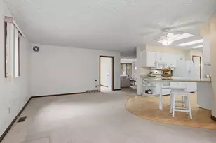 2552 Ridgewood Trail, Berrien Springs, MI 49103 - Photo 15