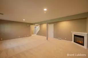 308 Winter Oaks Dr W, Holland, MI 49424 - Photo 47