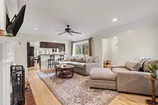 5610 Cascade Rd SE, Grand Rapids, MI 49546 - Photo 3