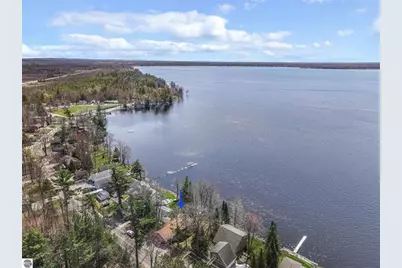 2301 E Lake Mitchell Drive, Cadillac, MI 49601 - Photo 51