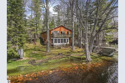 2301 E Lake Mitchell Drive, Cadillac, MI 49601 - Photo 3