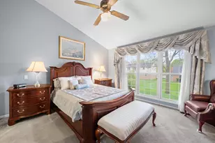 16063 Homestead Cir, Northville, MI 48168 - Photo 13