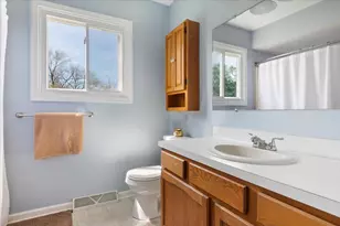 4721 Southstone Dr SE, Grand Rapids, MI 49548 - Photo 15