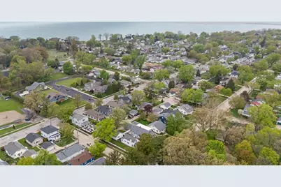 2010 Forres Avenue, Saint Joseph, MI 49085 - Photo 49