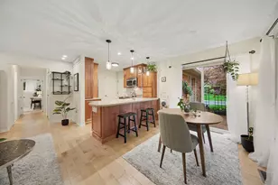 2950 W Whittier Ct, Ann Arbor, MI 48104 - Photo 3