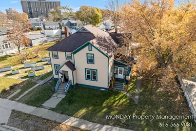 263 W Muskegon Avenue, Muskegon, MI 49440 - Photo 21