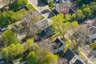 1302 Ford Ave NE, Grand Rapids, MI 49505 - Photo 9
