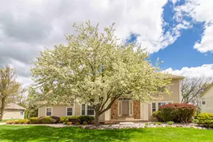 4101 Lake Forest Dr E, Ann Arbor, MI 48108 - Photo 3