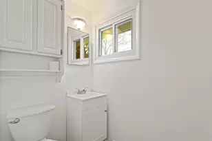 1470 54th St SE, Kentwood, MI 49508 - Photo 5