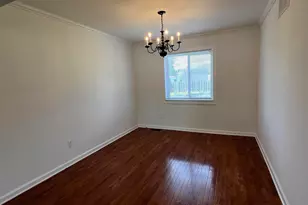 4033 Ramblewood Dr, Troy, MI 48085 - Photo 7