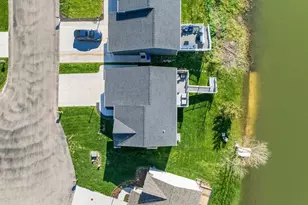 540 N Cygnet Lake Dr, Benton Harbor, MI 49022 - Photo 55