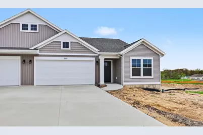 949 Scioto Drive NW #17, Comstock Park, MI 49321 - Photo 5