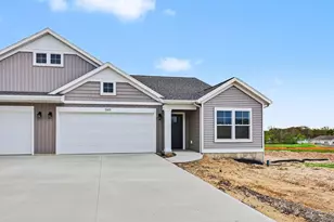 949 Scioto Dr NW, Comstock Park, MI 49321 - Photo 5