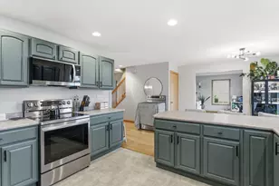 1448 Solak Ct, Saint Joseph, MI 49085 - Photo 21