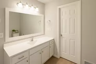 58411 Norton St, Mattawan, MI 49071 - Photo 5