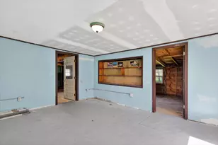 533 Ann Arbor St, Manchester, MI 48158 - Photo 25