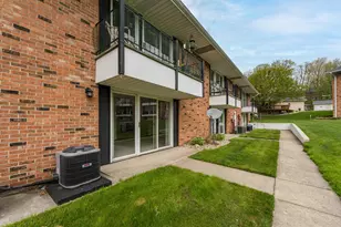 230 S State St, Zeeland, MI 49464 - Photo 21