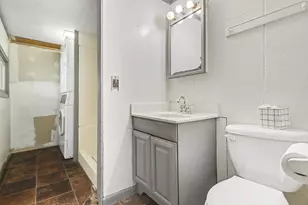 12421 E Michigan Ave, Battle Creek, MI 49014 - Photo 27