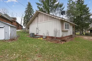123 Kochs Bay, Grass Lake, MI 49240 - Photo 23