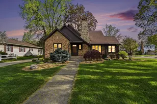 623 E Central Ave, Zeeland, MI 49464 - Photo 1